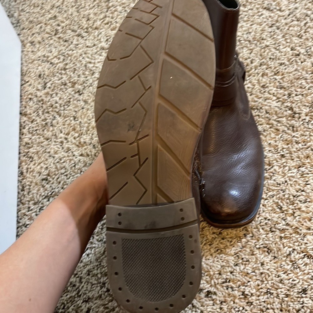 Robert Wayne Boots - image 3